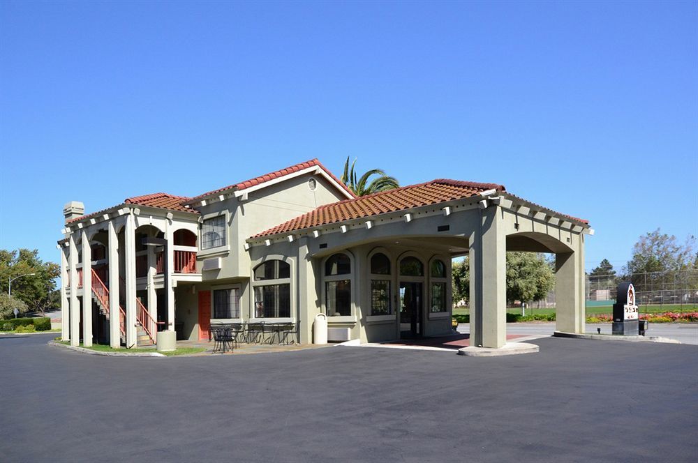 Surestay Plus By Best Western Santa Clara Silicon Valley Exteriör bild